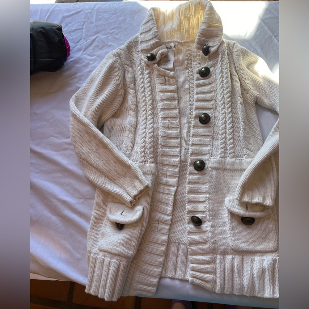 CC Bates 4T sweater
